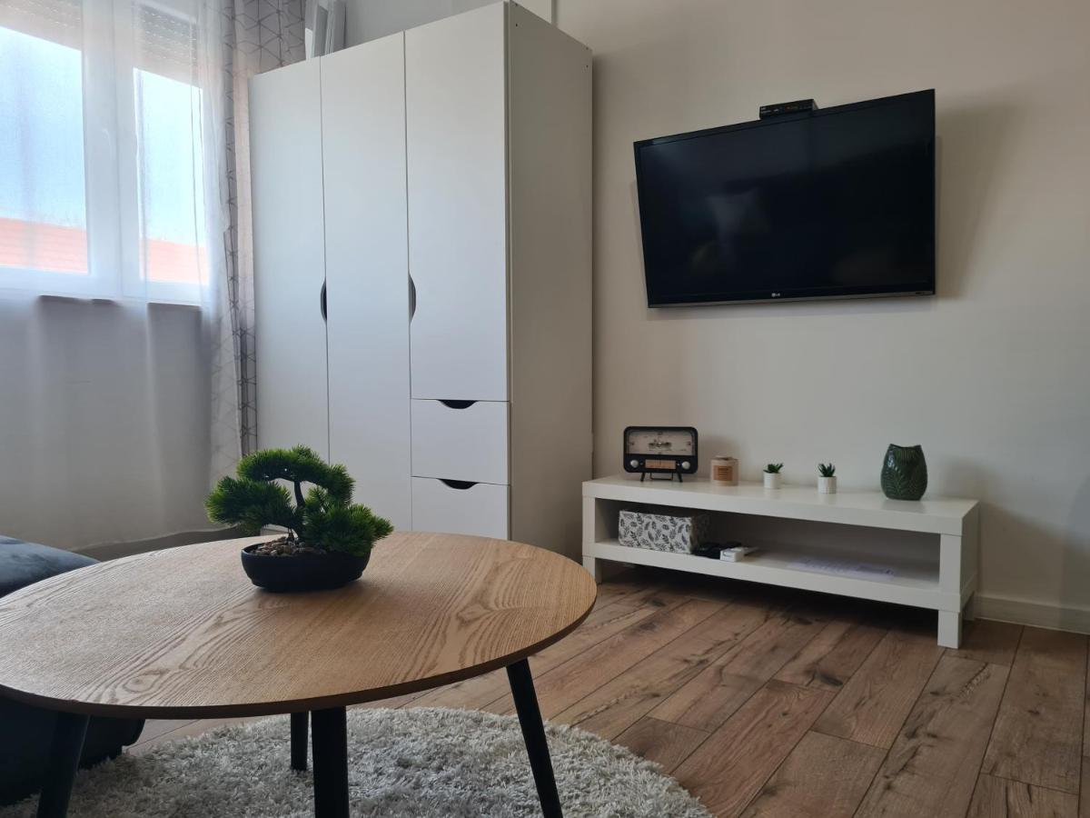 Apartman Id Donji Miholjac Екстериор снимка